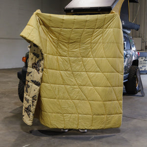 4x4 Colorado x Rayco Camp Blanket