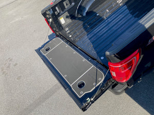 BillieBars - Ford Workbench Tailgate Cover