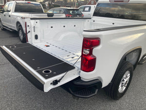 BillieBars - Silverado/Sierra 2500, 3500 Tailgate Cover (2019+)