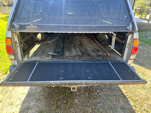 BillieBars -  1st Gen Tundra Tailgate Cover (2000-2006)