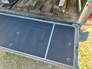 BillieBars -  1st Gen Tundra Tailgate Cover (2000-2006)